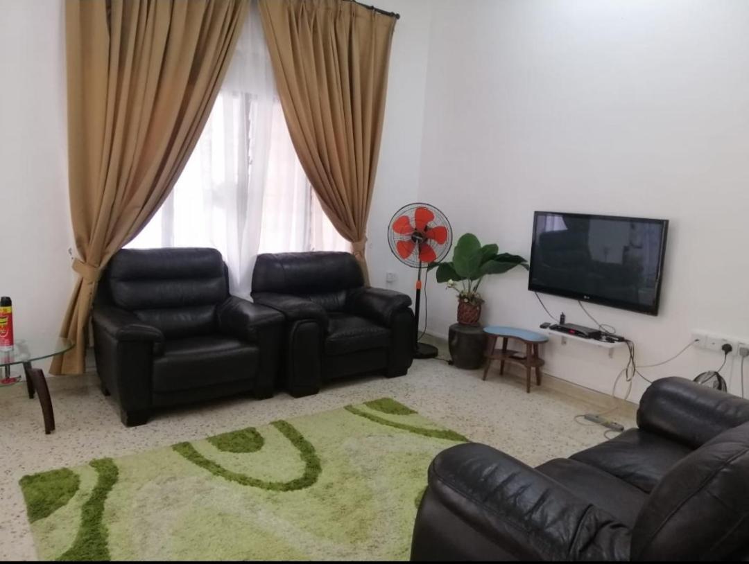 Che Na Homestay Pontian 폰티안케슬 외부 사진