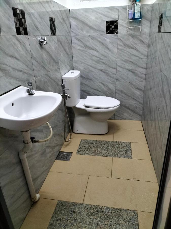 Che Na Homestay Pontian 폰티안케슬 외부 사진